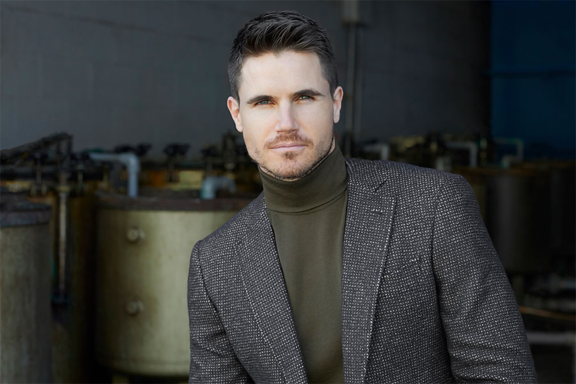 Stephen Amell 2023 Fotoshooting