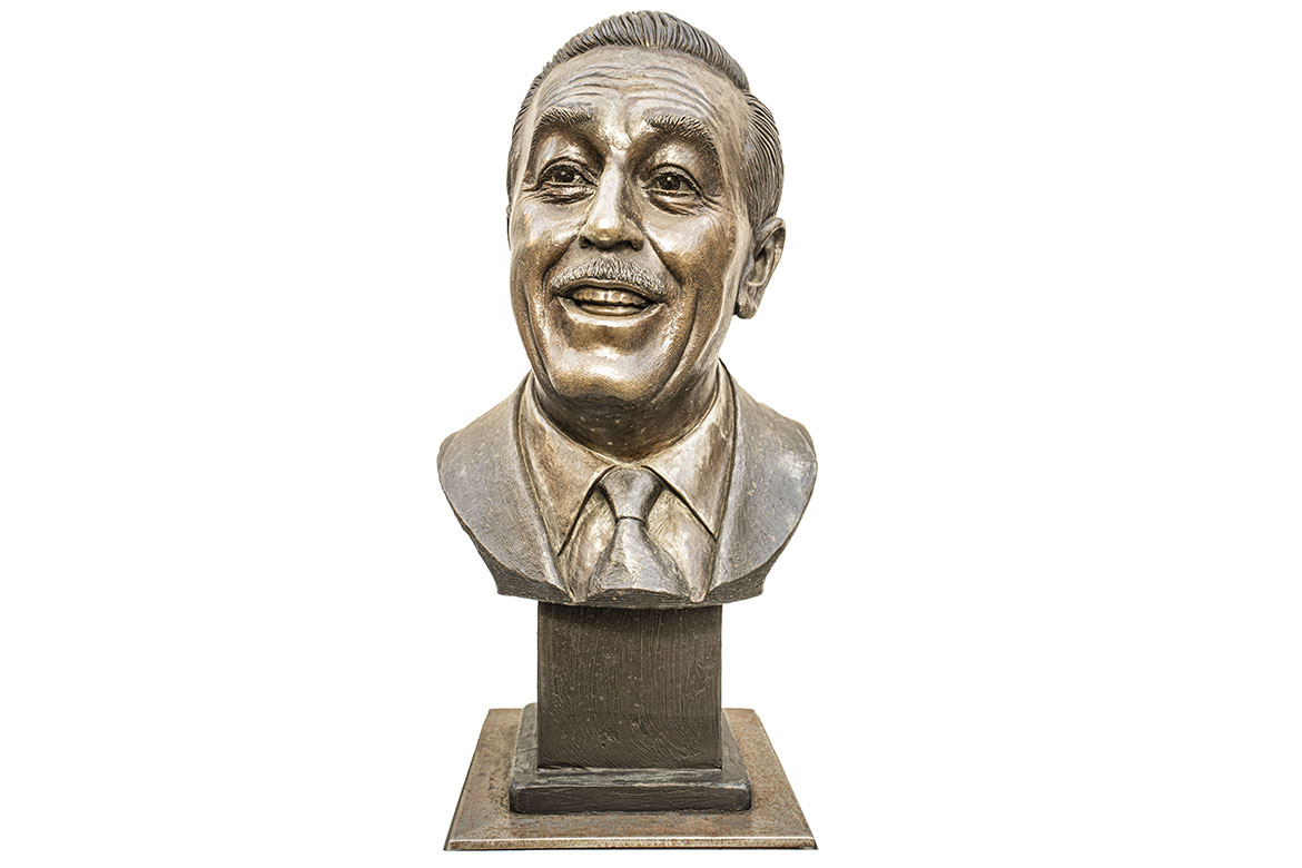 bust-of-walt-disney-in-the-hall-of-fame-garden-sculpture-by-blaine