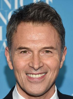 Tim Daly esposa