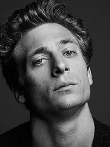 Jeremy Allen White