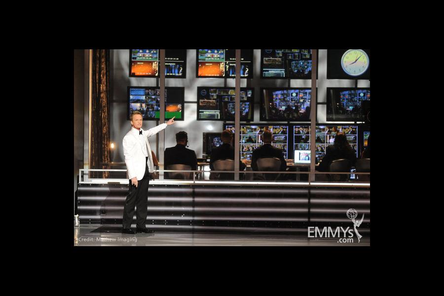 Host Neil Patrick Harris Television Academy 5609